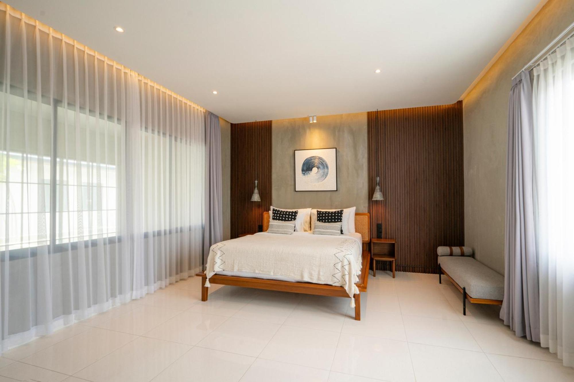 Sulu - Seminyak (Bali)